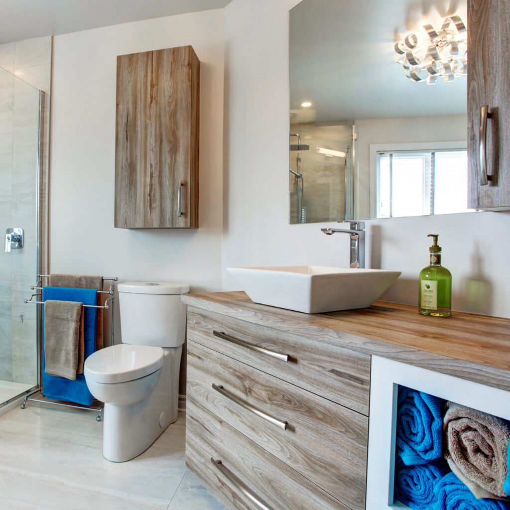 Salle de bain de style scandinave